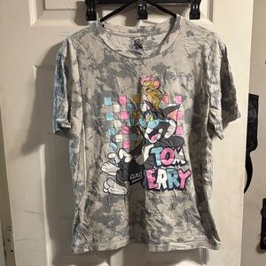 Tom & Jerry Graphic Tie-Dye Short Sleeve Tee in Gray with Pink & Blue Accents